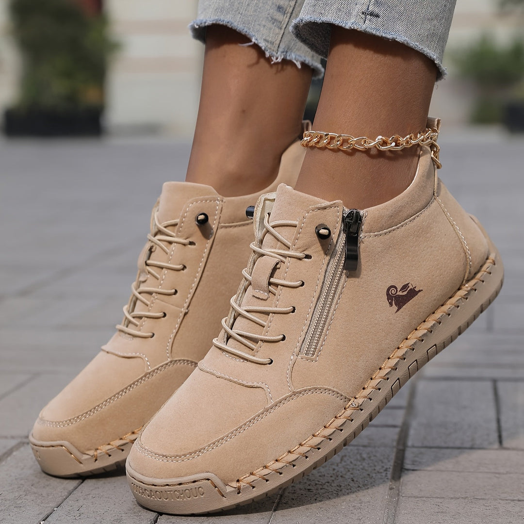 Mila – Comfortable Orthopaedic Sneakers