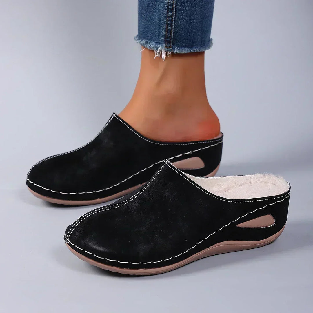 Maria - Orthopaedic Slippers