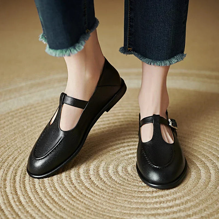 Selvana Chic Low Heel Pumps