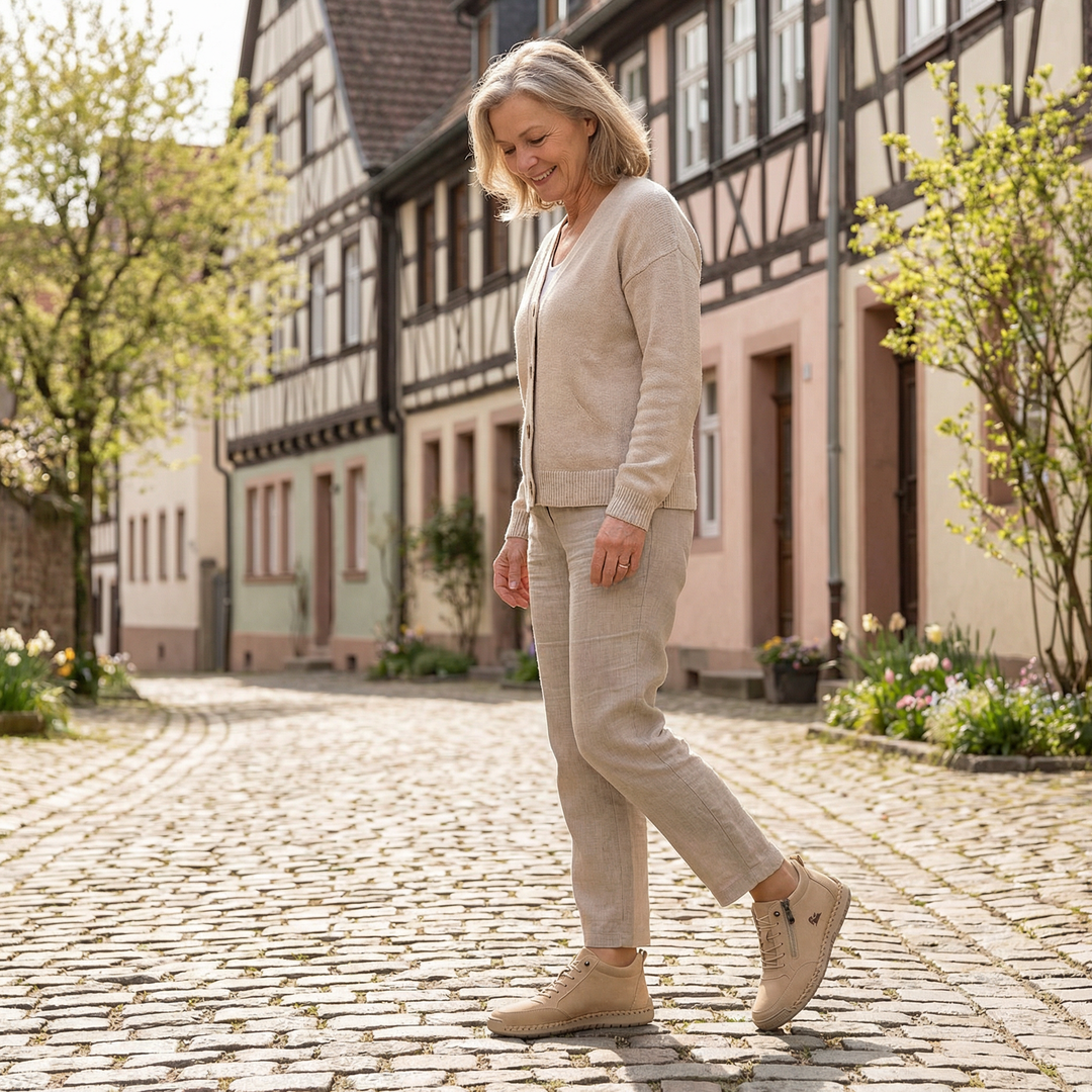 Mila – Comfortable Orthopaedic Sneakers