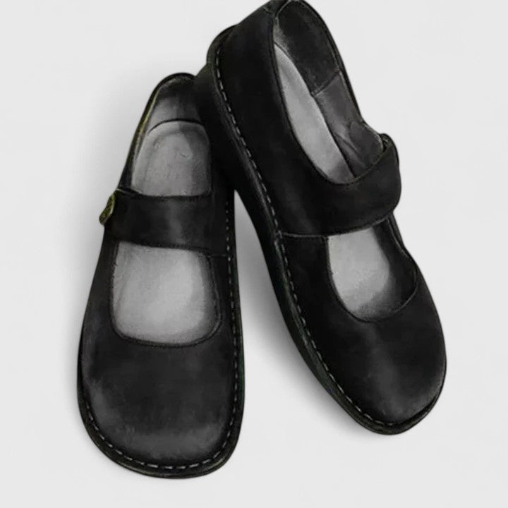 Lisa | Cozy Footwear Collection