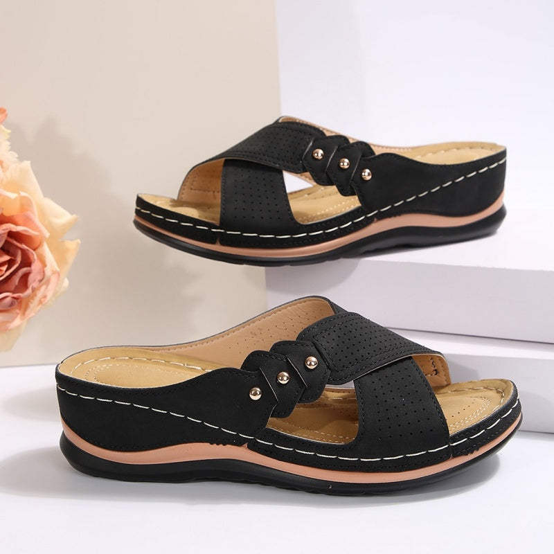 Jessy- Padded Wedge Sandals