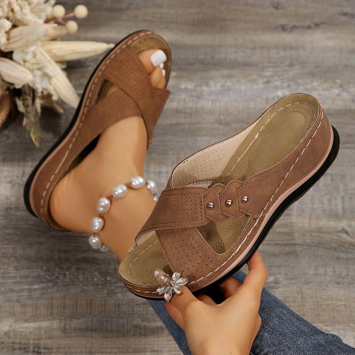 Jessy- Padded Wedge Sandals